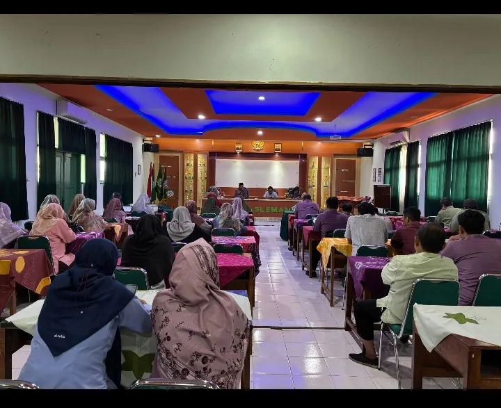 Perkuat Sinergi dan Strategi, MTsN 8 Sleman Gelar Rapat Koordinasi Kontrak Prestasi 2026