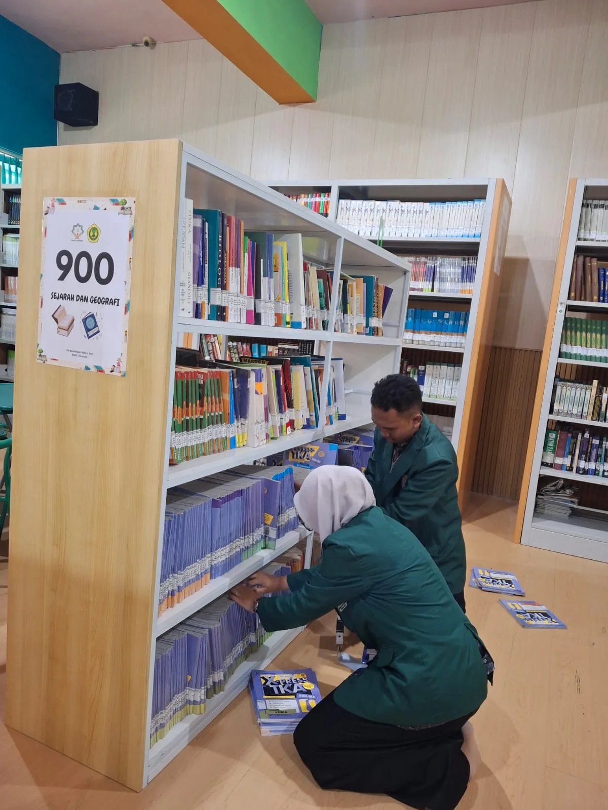 Sinergi Mahasiswa PPL UIN Sunan Kalijaga dalam Mendukung Layanan Perpustakaan Bahrul Ilmi MAN 2 Sleman