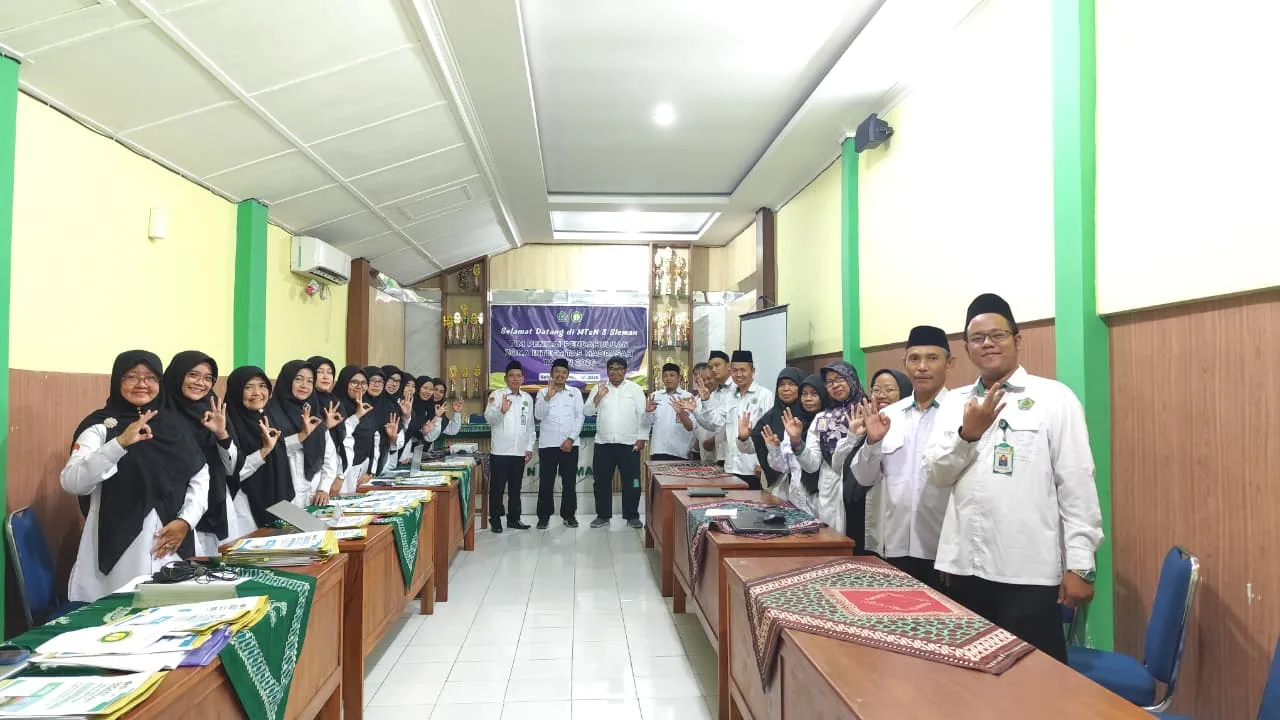MTs Negeri 3 Sleman Menutup Rangkaian Penilaian Pendahuluan Pembangunan Zona Integritas dengan Hasil Maksimal
