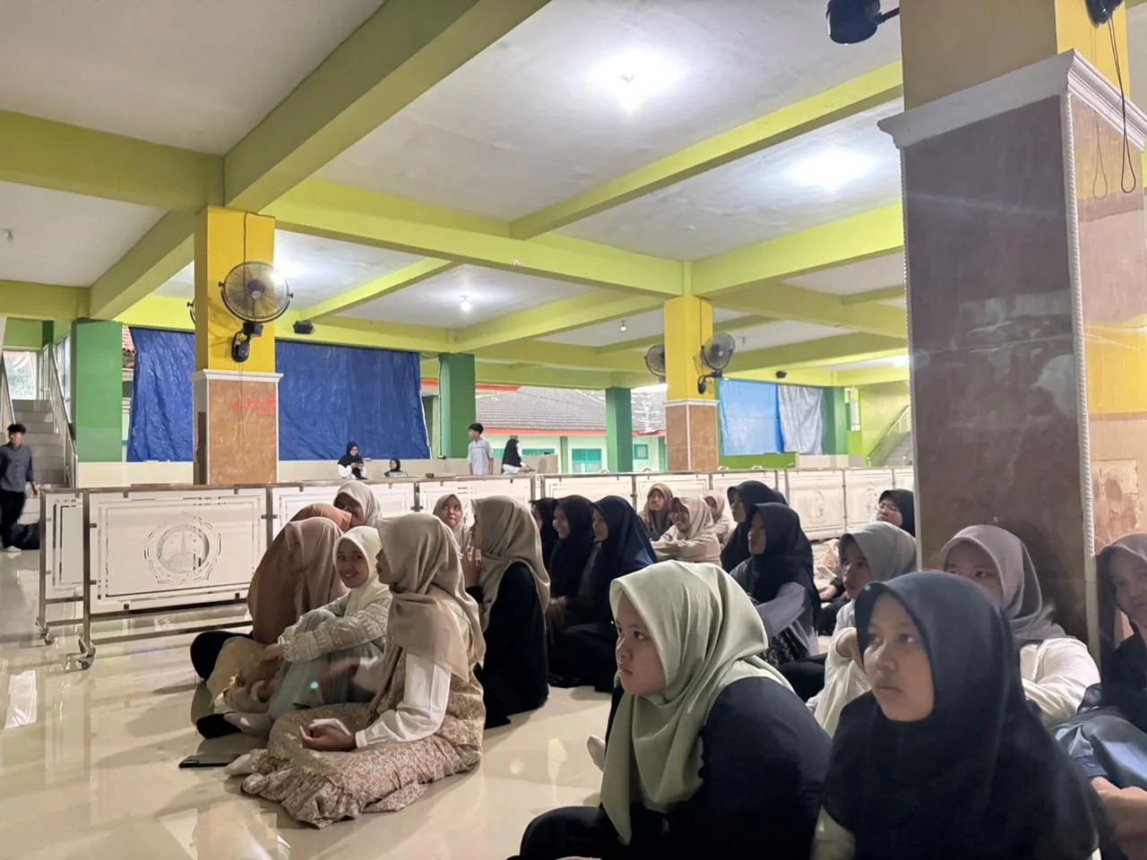 Nobar Film Islami “Sang Kiai”, Siswa MAN 3 Sleman Ambil Hikmah dalam Kegiatan Pesantren