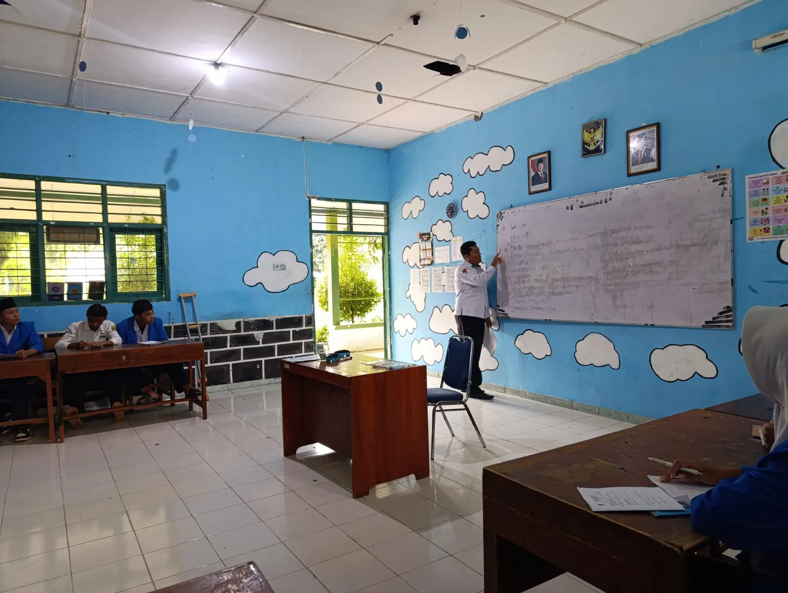 Gaspol Menuju TKA dan TKAD! Kelas IX MTsN 2 Sleman Kebutan Pemadatan Materi