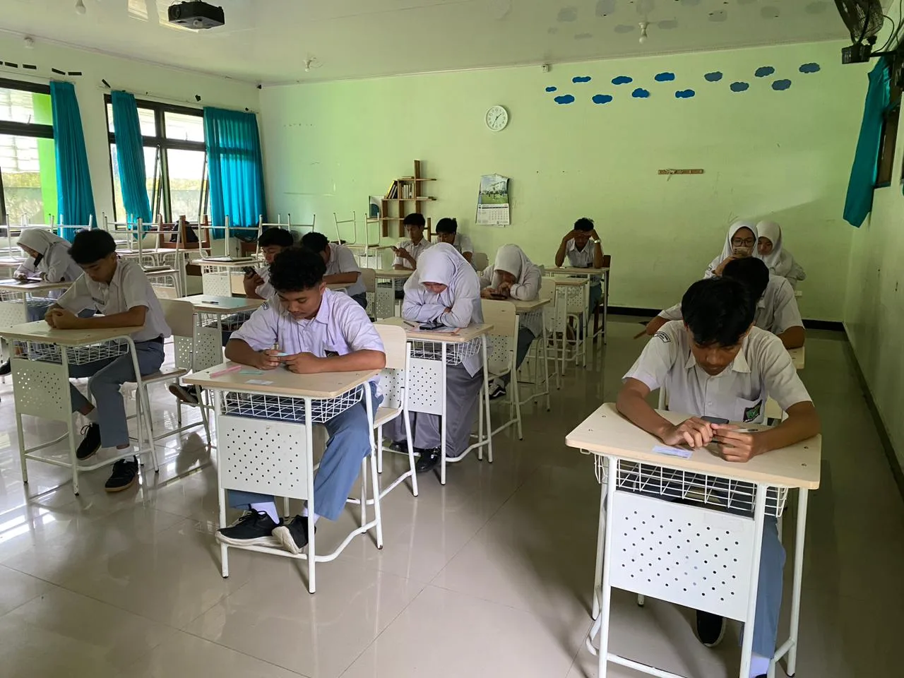 Hari Pertama Ujian Madrasah, MAN 2 Sleman Tekankan Disiplin dan Integritas