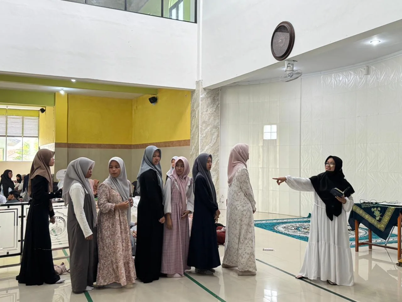 Serunya Game Islami “Sambung Ayat” dalam MPR MAN 3 Sleman