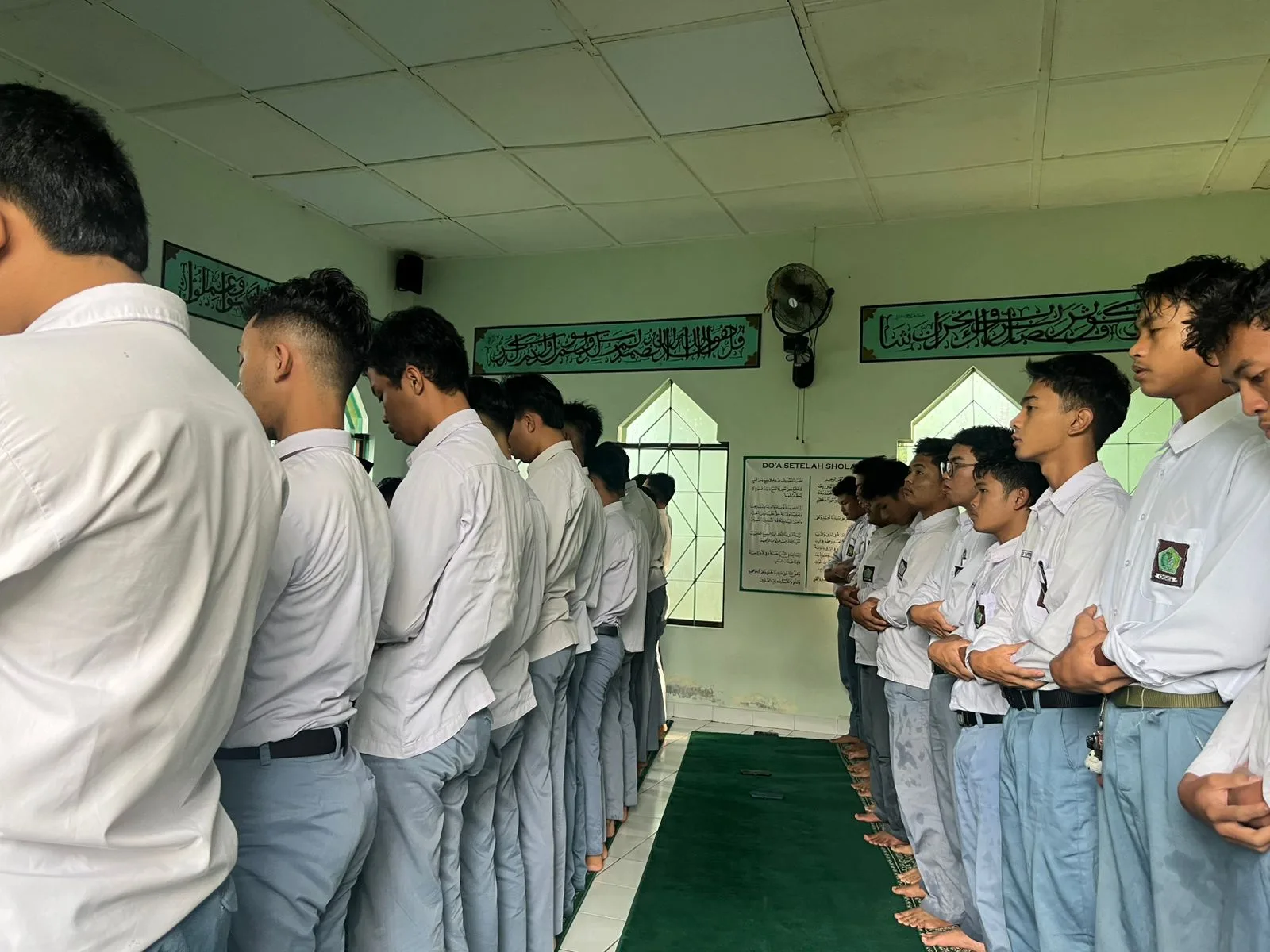 Ketuk Pintu Langit, Siswa Kelas XII MAN 5 Sleman Gelar Doa Bersama Sebelum Ujian Madrasah