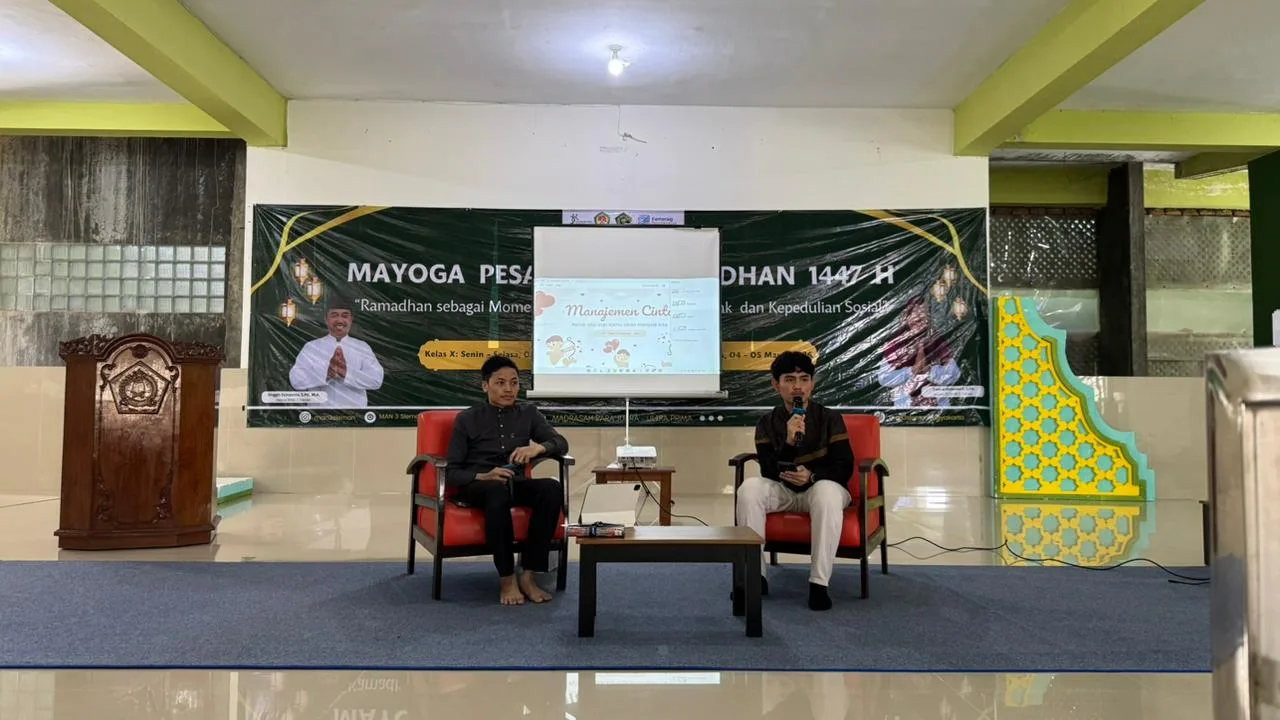 Ustadz Maulana Umar Tekankan Pentingnya Management Cinta bagi Generasi Muda MAN 3 Sleman