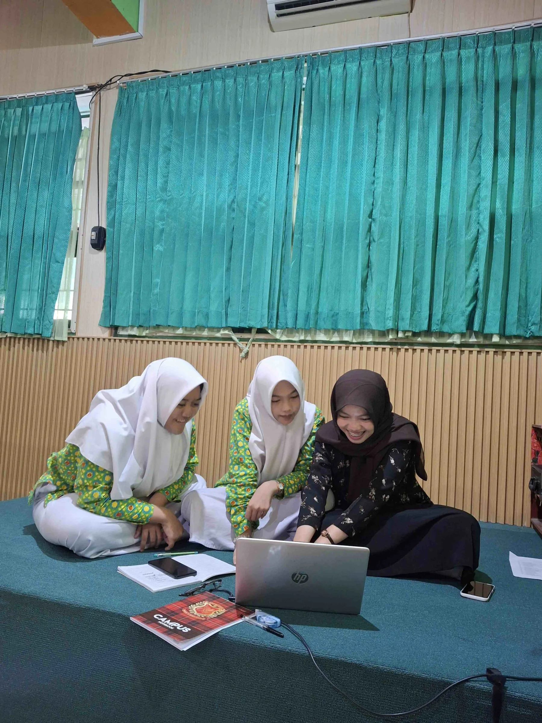 Perpustakaan Bahrul Ilmi Jadi Ruang Kreatif Siswa MAN 2 Sleman Persiapakan Fiksi 2026
