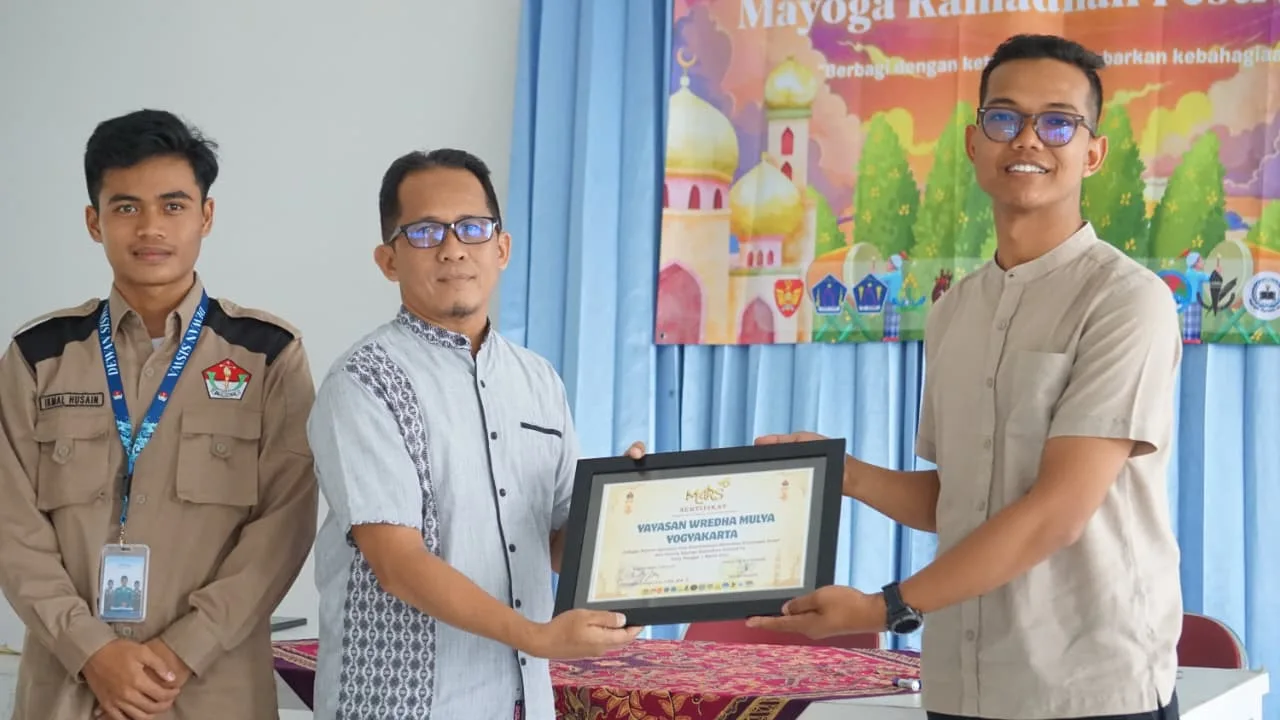 Tumbuhkan Kepedulian Sosial, Panitia MARS #6 MAN 3 Sleman Kunjungi Yayasan Wredha Mulya