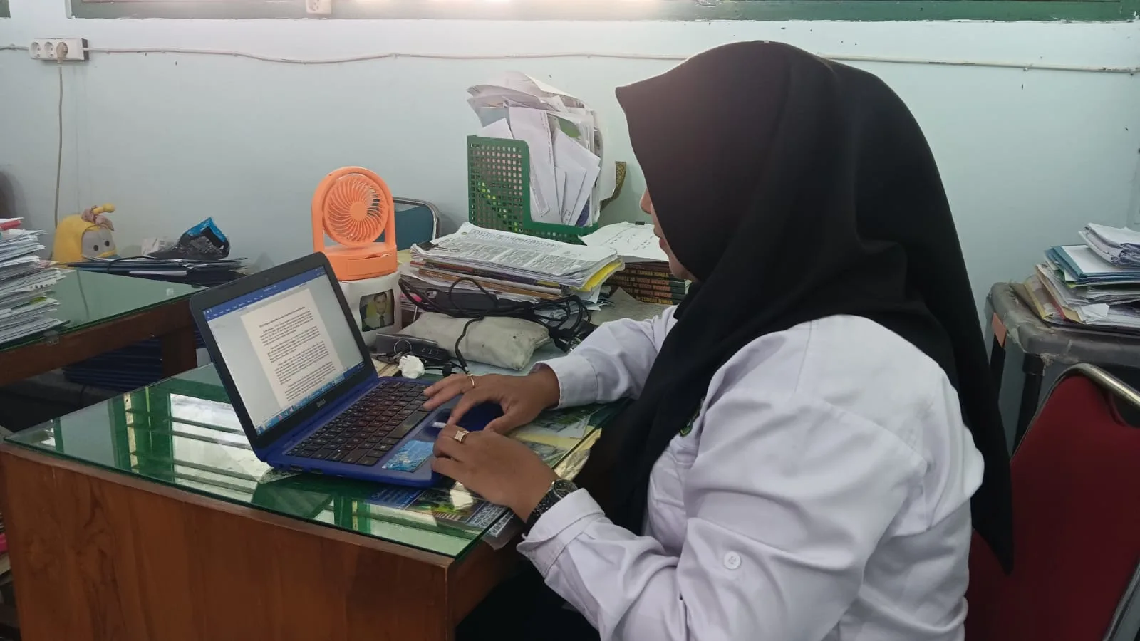 Guru dan Pegawai MTsN 9 Sleman Kembali Bertugas Menjalani Rutinitas Setelah Lebaran dengan Sistem WFO dan WFA