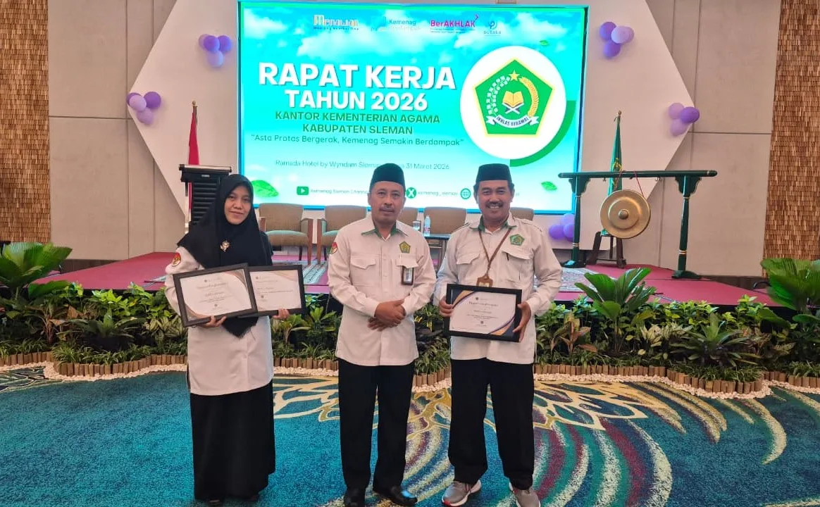 Bukti Nyata Madrasah Para Juara, MAN 3 Sleman Sabet 3 Penghargaan di Raker Kemenag Sleman