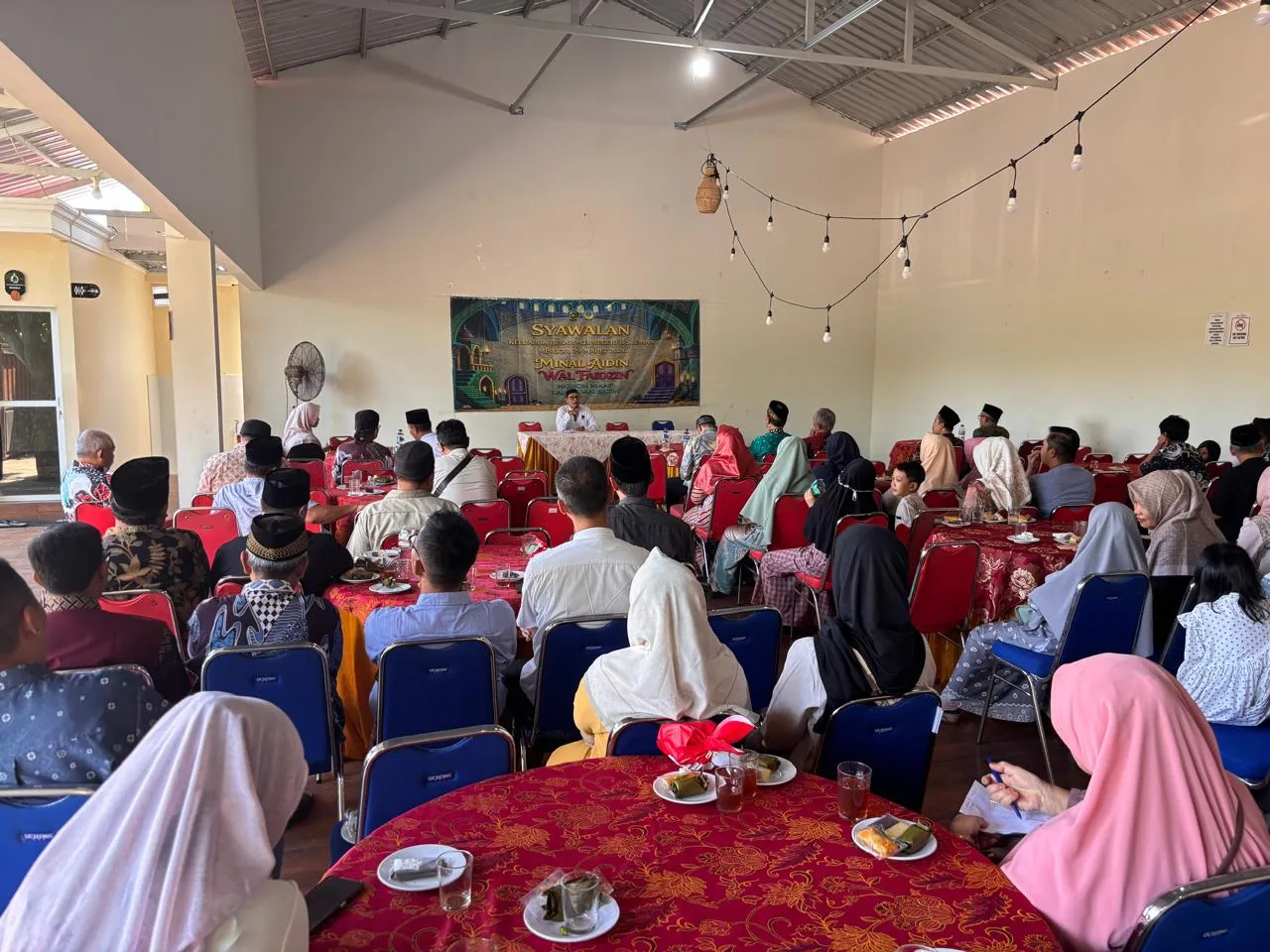 Tausiyah Syawalan MTsN 8 Sleman, Ustadz Dwi Sedyo Suryo Atmojo Tekankan Peningkatan Iman dan Hakikat Takwa