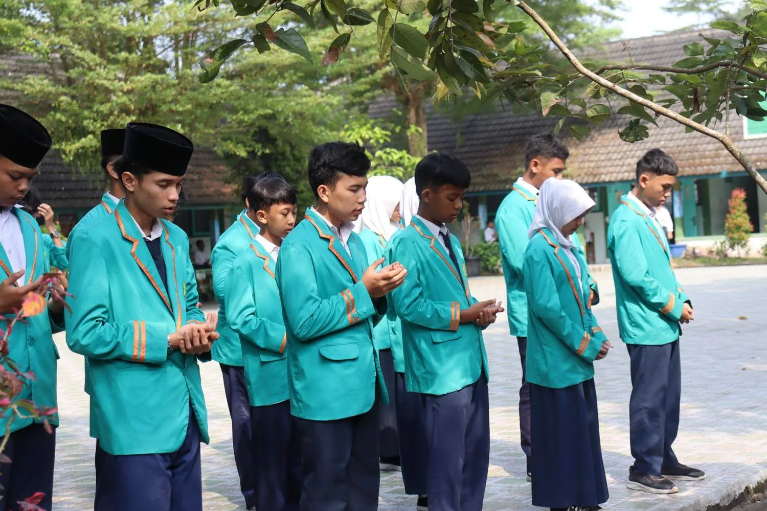 Murid Tunjukkan Semangat Tinggi, Hari Pertama TKA di MTsN 7 Sleman Berjalan Lancar