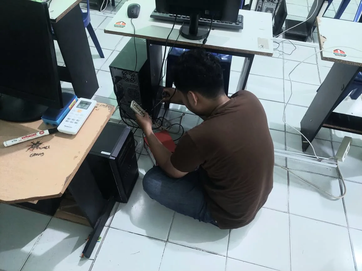 Persiapan H-1 TKA MTsN 8 Sleman, Panitia Siapkan Perangkat dan Teknis Pelaksanaan