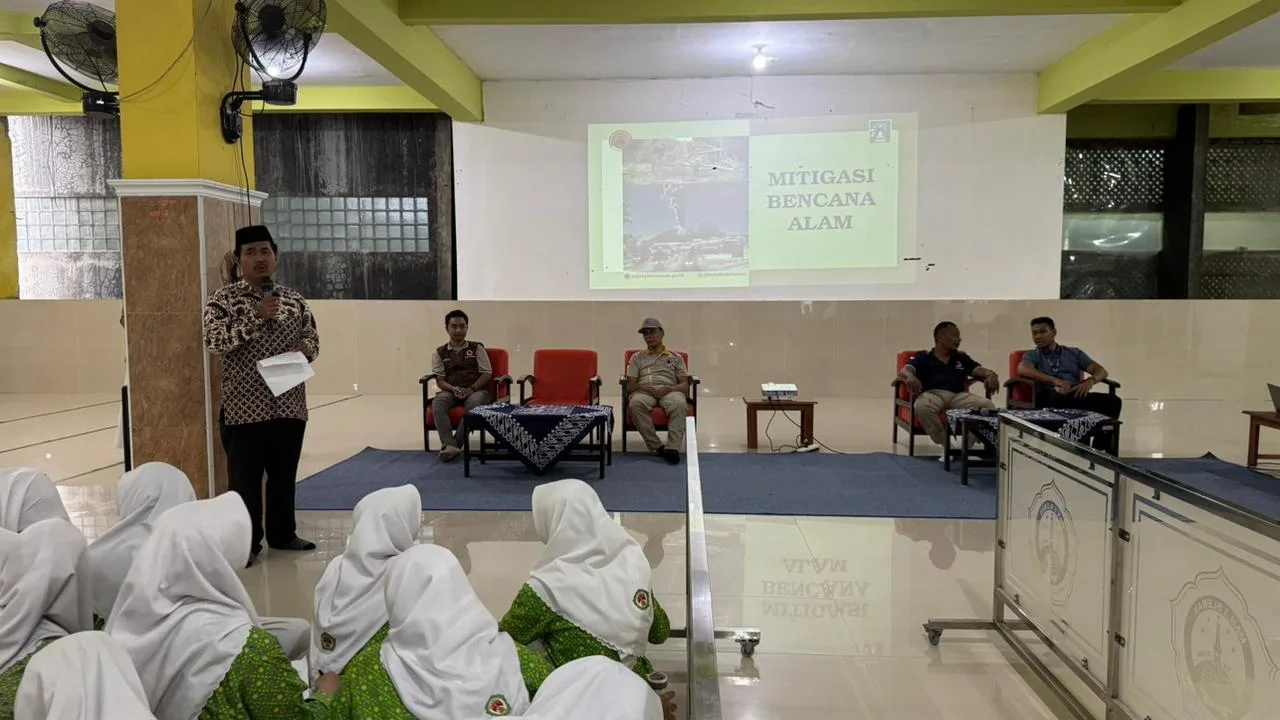 PMR Unit 39 MAN 3 Sleman Gelar Hari Siaga Bencana #1 Bersama BPBD Kabupaten Sleman