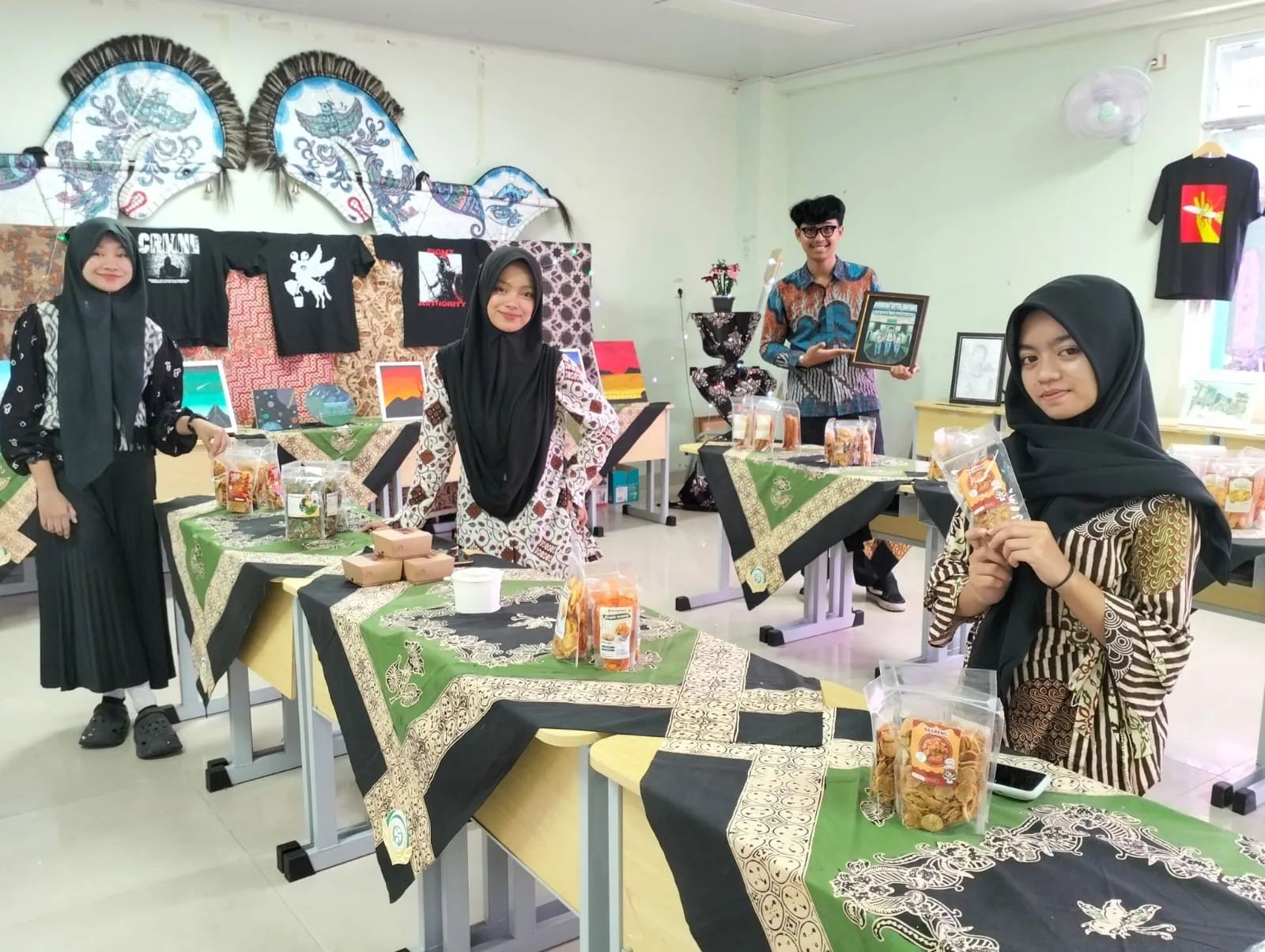 Menyalakan Kreativitas, MAN 4 Sleman Hadirkan Pameran Karya Siswa yang Inspiratif