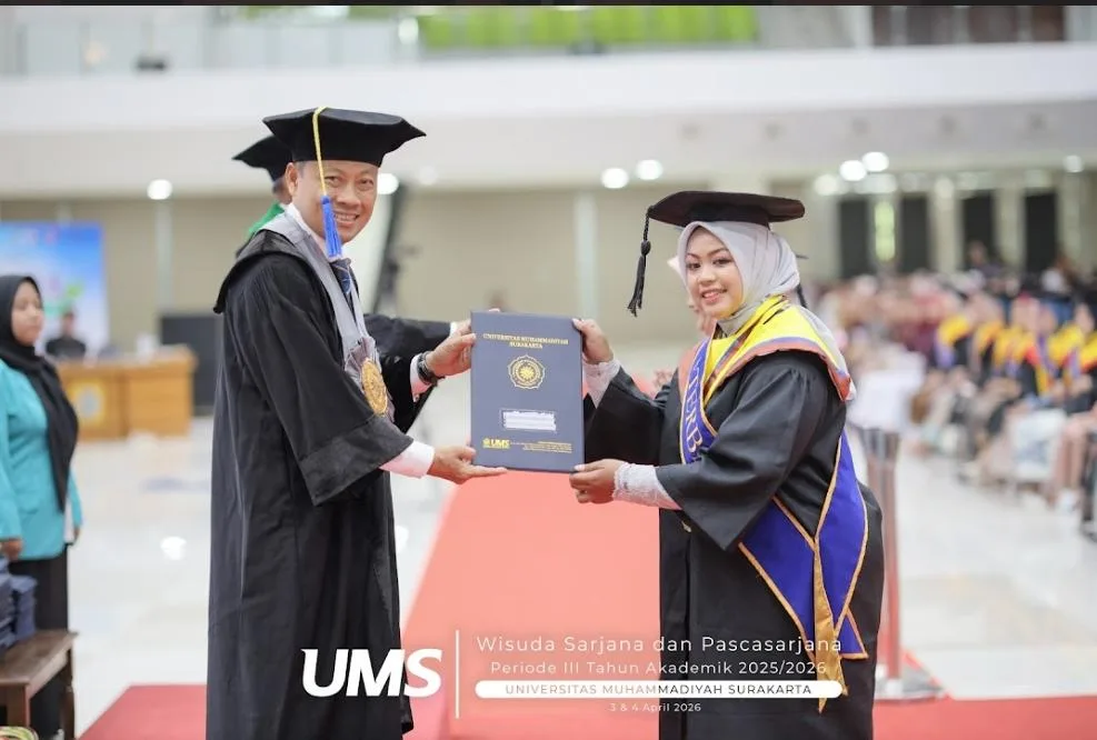 Chintania, Alumni MAN 3 Sleman Raih Predikat Wisudawan Terbaik Fakultas Geografi UMS