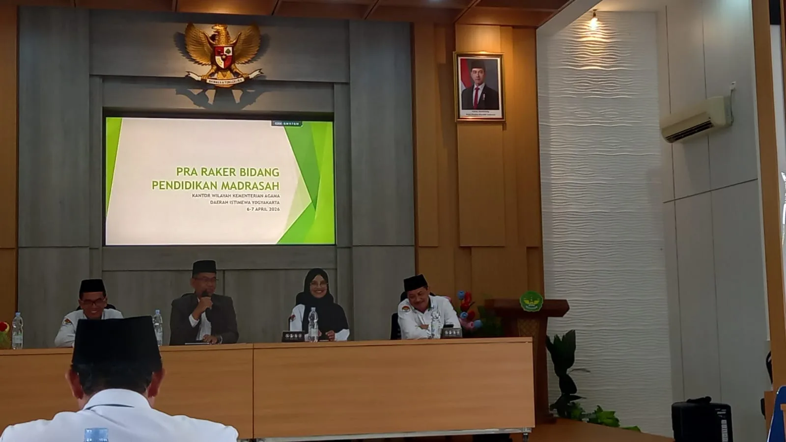 Kabid Dikmad Kanwil Kemenag DIY Berikan Pengarahan pada Pra Raker di MAN 1 Yogyakarta