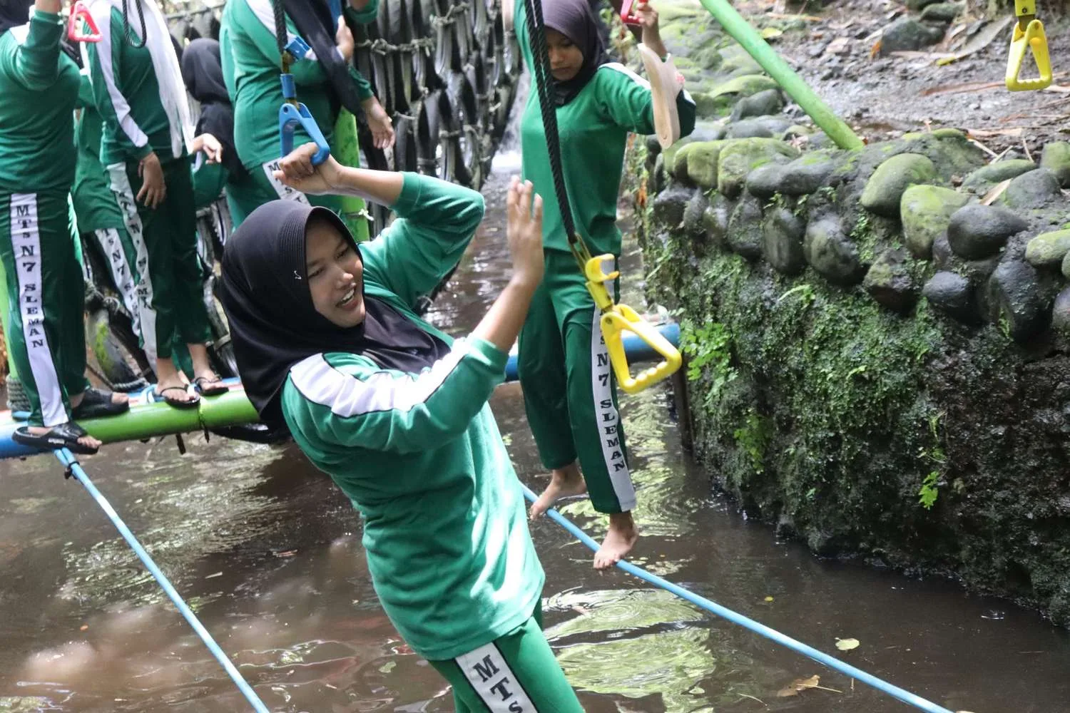 Kobarkan Semangat Juang Hadapi TKAD MTsN 7 Sleman Adakan Outbound