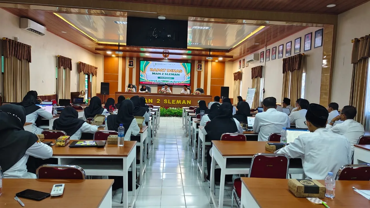 MAN 2 Sleman Gelar Rapat Dinas, Sosialisasikan Agenda Madrasah Terdekat