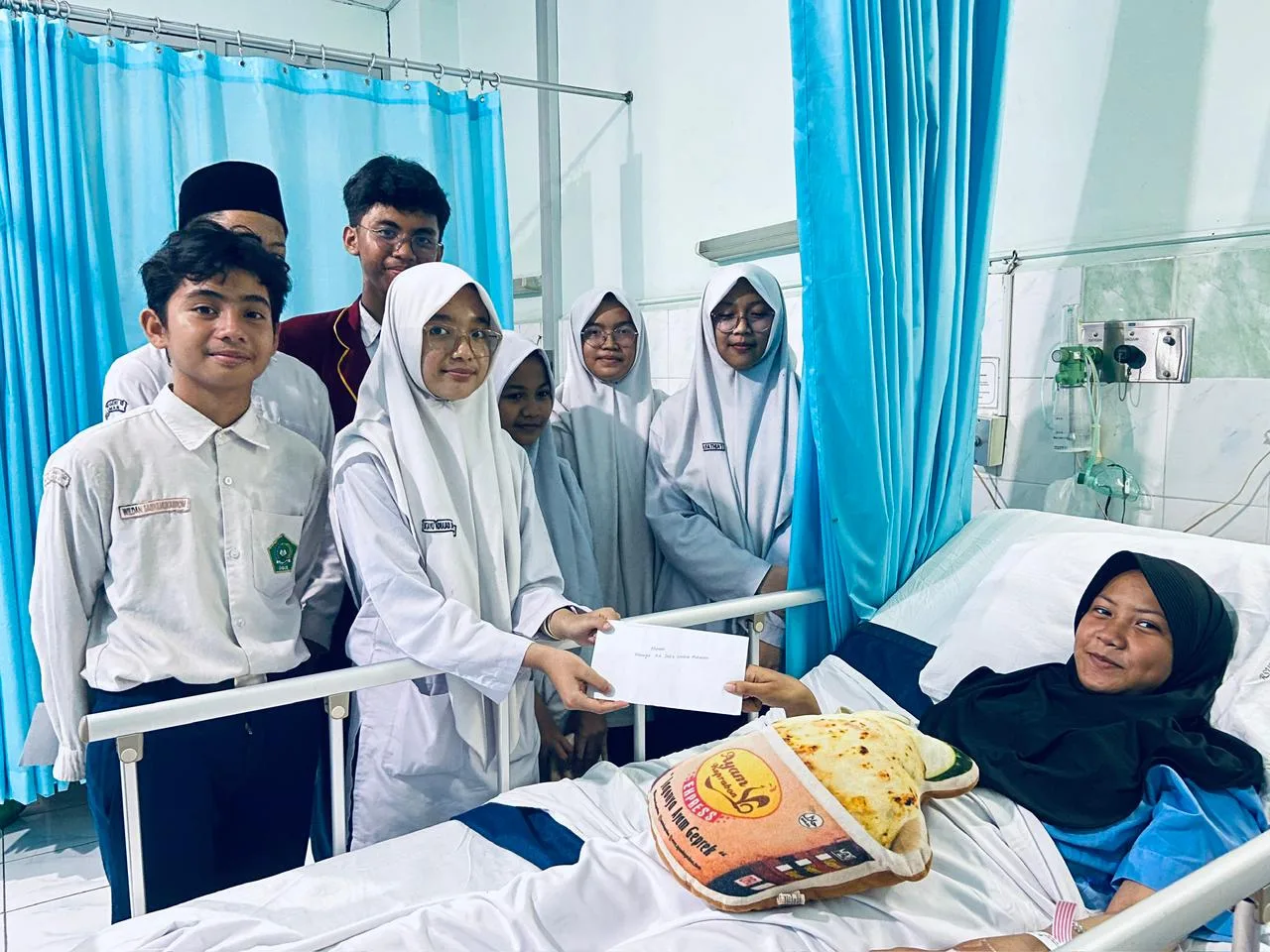 Wujud Empati, MTsN 10 Sleman Galang Dana untuk Sesama