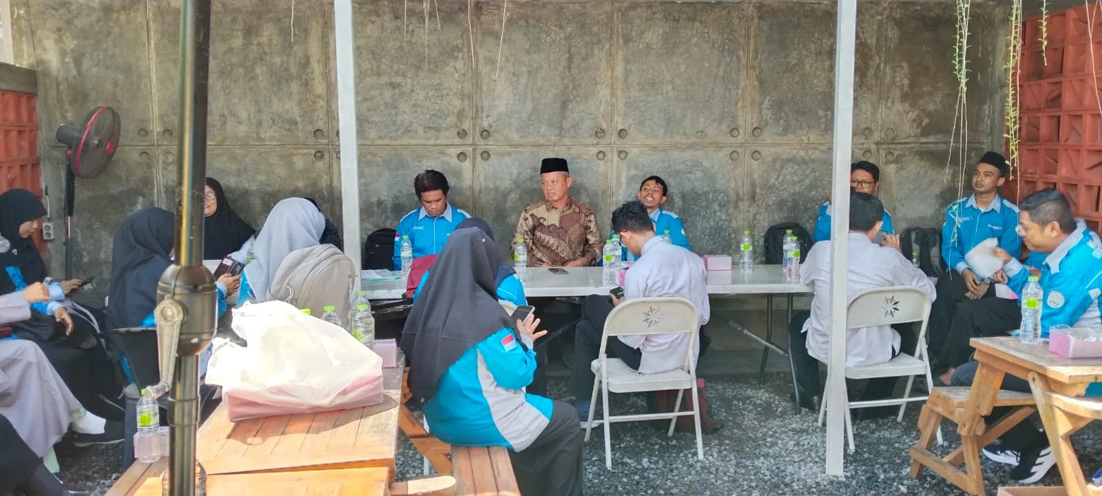 Pererat Silaturahmi dan Asah Kompetensi Digital, Guru Geografi MAN 5 Sleman Ikuti Pertemuan MGMP DIY