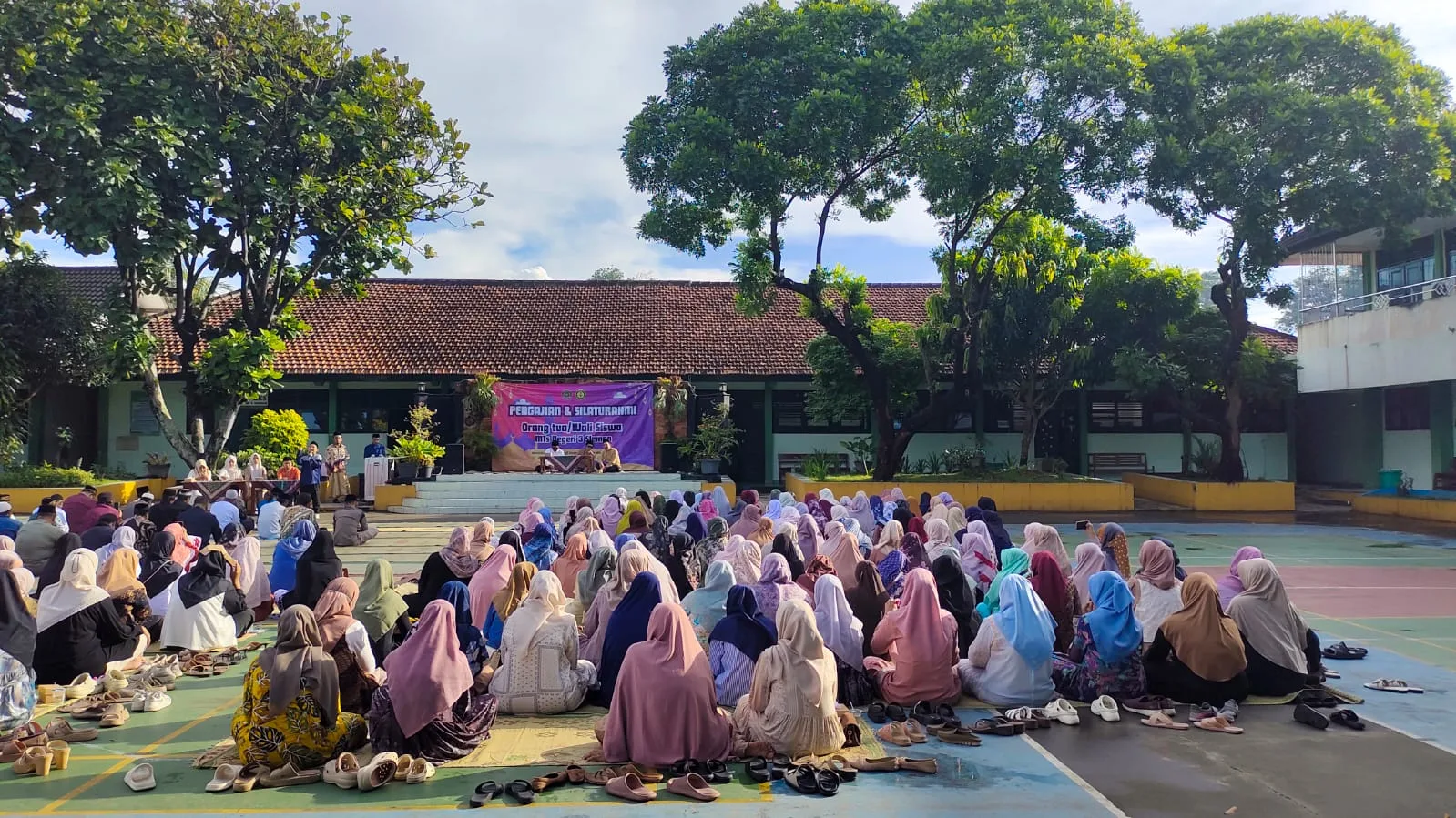 Saling Memaafkan, MTs Negeri 3 Sleman dan POT Gelar Pengajian Syawalan