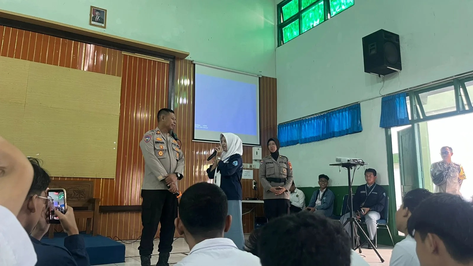 Tingkatkan Kedisiplinan Siswa, Polda DIY dan Polres Sleman Gelar Sosialisasi Tertib Lalu Lintas di MAN 5 Sleman