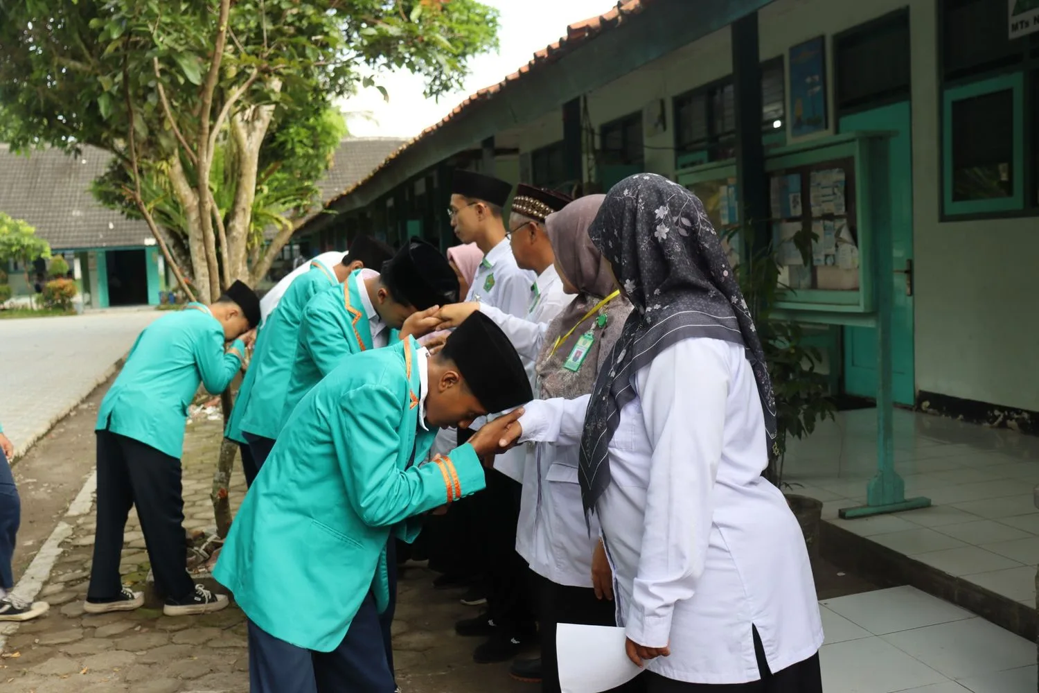 Hari Pertama TKAD di MTsN 7 Sleman Berjalan Lancar
