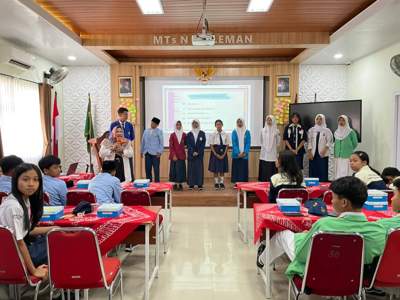 Perwakilan OSIS SMP/MTs se-Kapanewon Sleman Ikuti Pembinaan Remaja di MTsN 4 Sleman