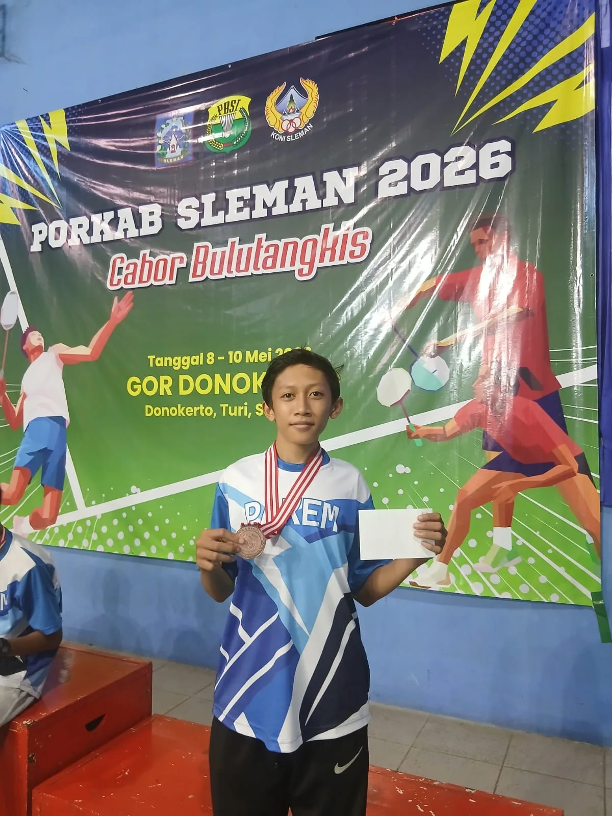 Ayunan Raket, Semangat Juang, dan Prestasi Manis Bagus Nur Cahyo di Porkab 2026