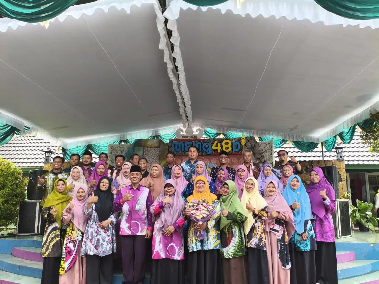 Haru Perpisahan, Dra. Hj. Siti Nursafangatun Pamit Purna Tugas dari MTsN 8 Sleman
