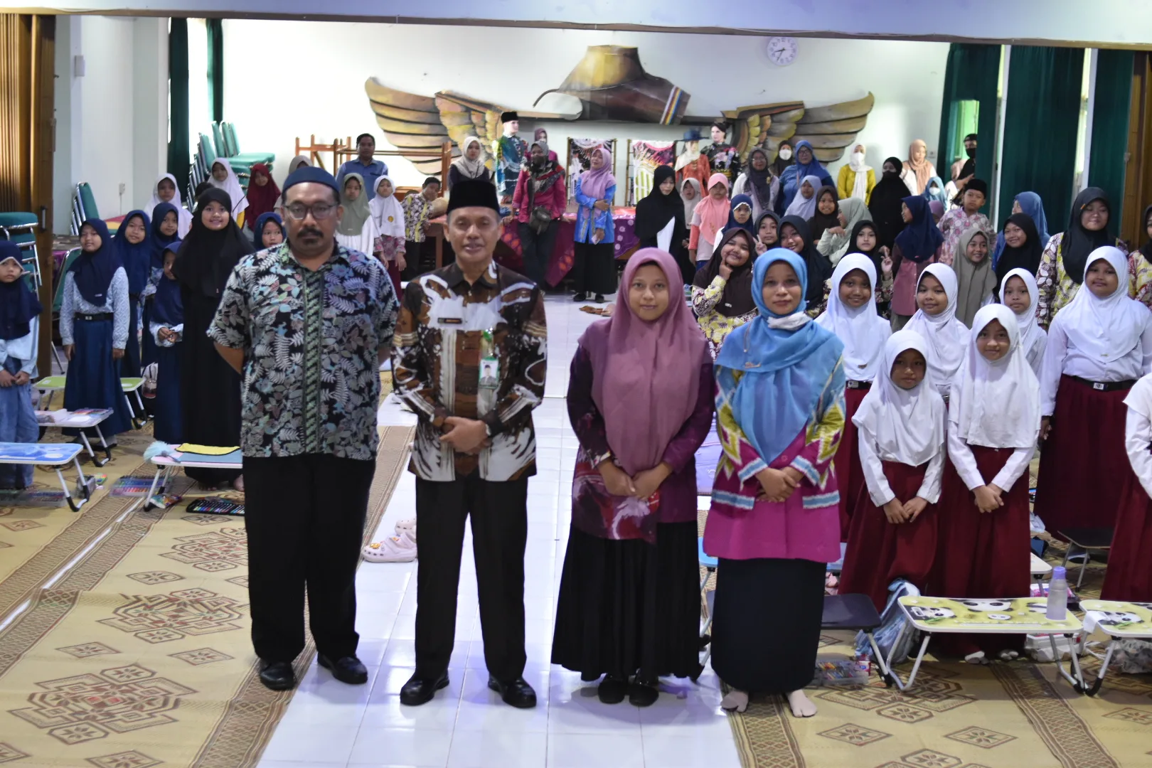 Kepala MTsN 8 Sleman Resmi Buka Lomba Melukis dan Mewarnai Tingkat SD dalam Rangka HAB ke-48