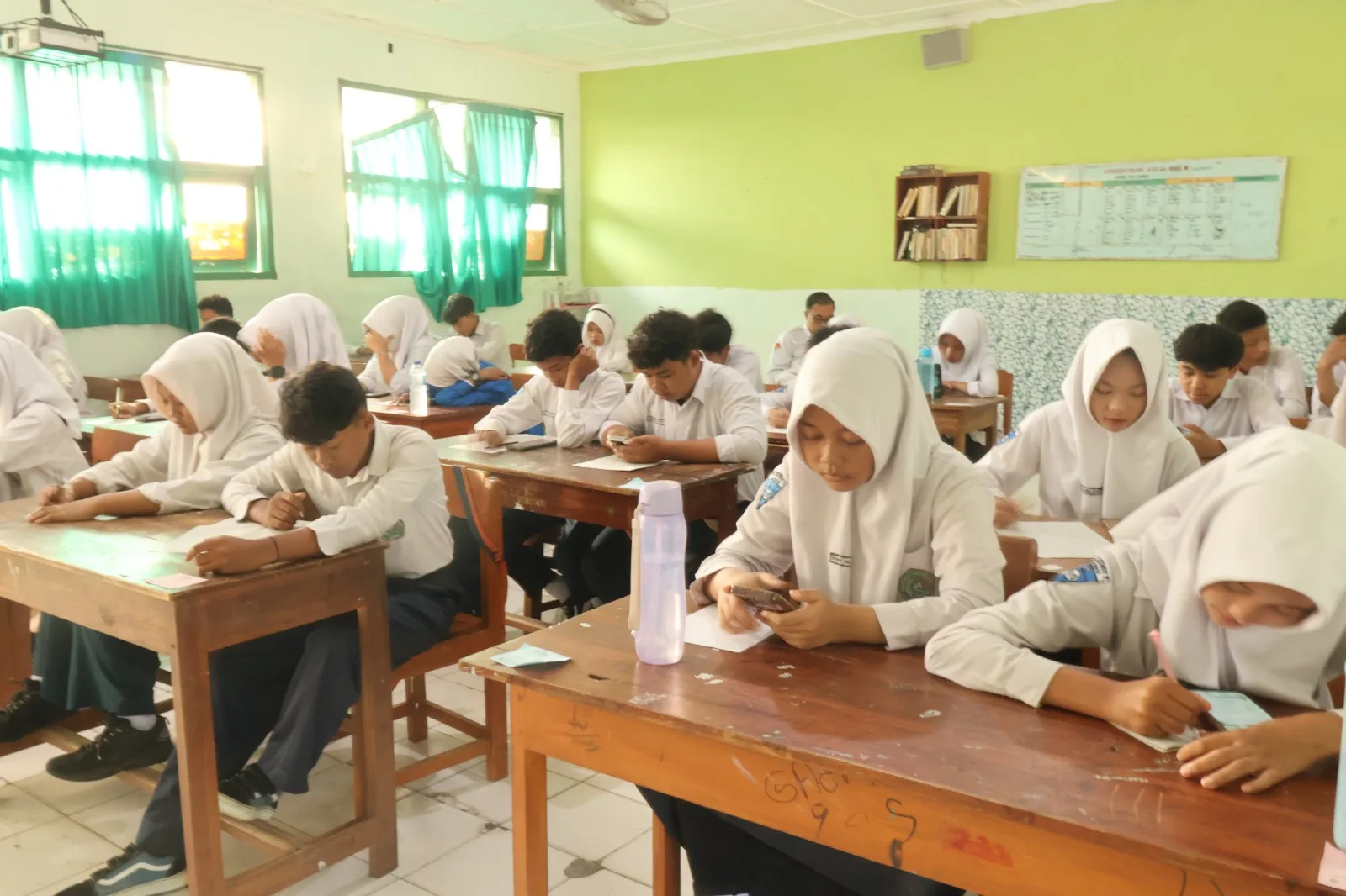 Siswa Kelas VII dan VIII MTsN 8 Sleman Antusias Ikuti ASTS Menggunakan JMD