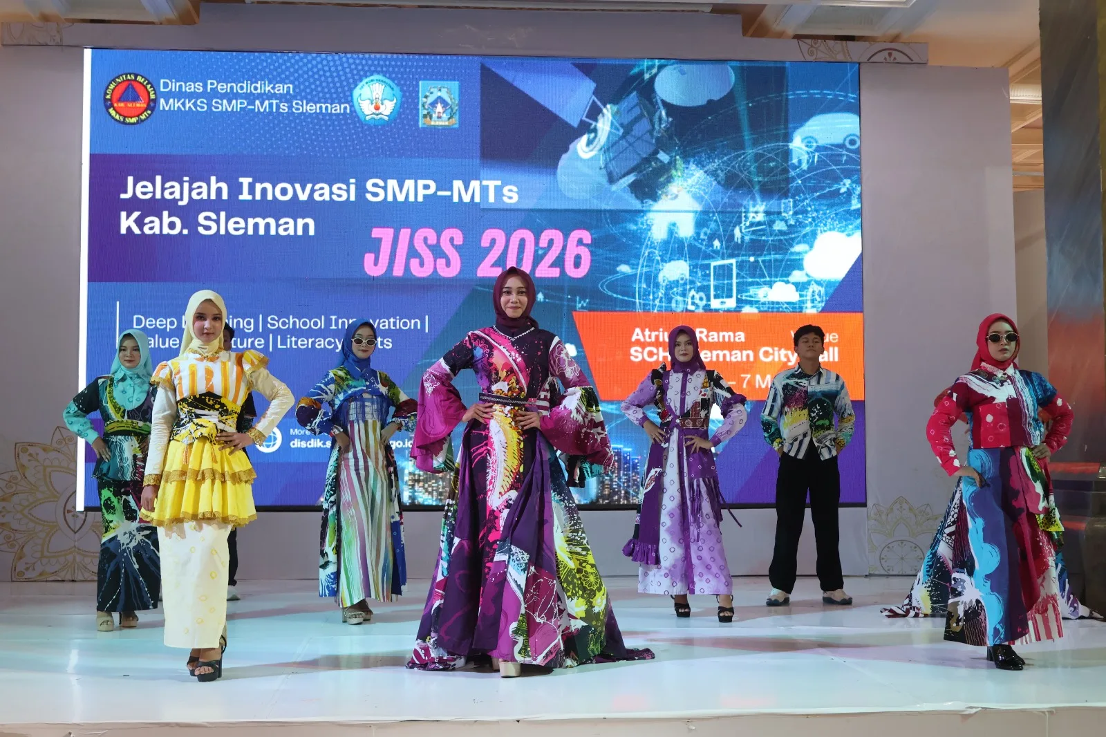 Tampil Menawan, Tim Fashion Show MTsN 8 Sleman Pukau Pengunjung JISS 2026