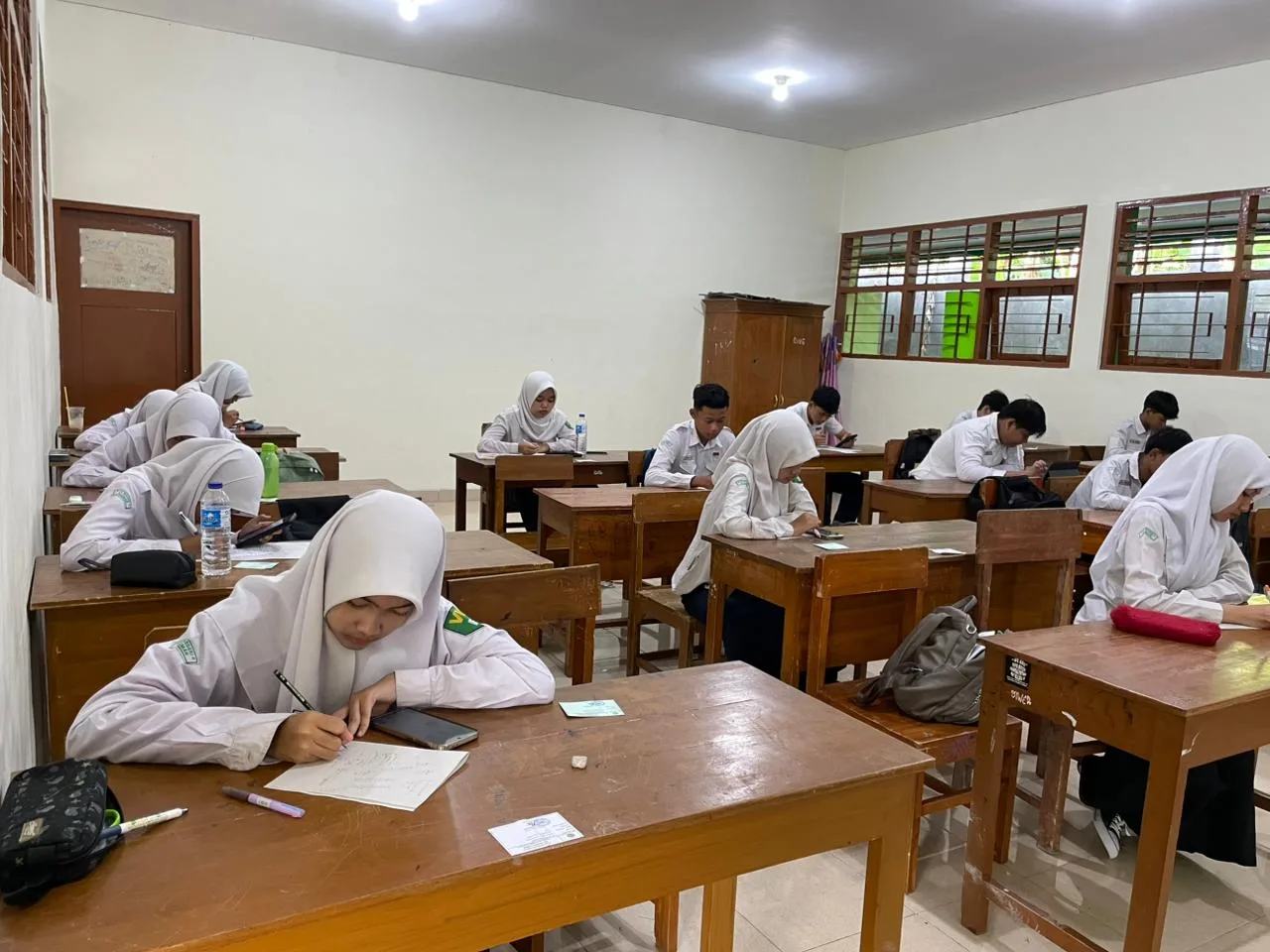 Ujian Madrasah MTsN 4 Sleman Berlangsung Lancar, Manfaatkan Platform Digital