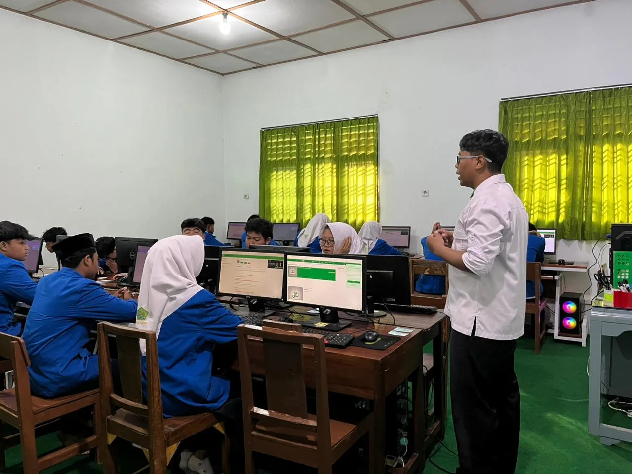 Fokus dan Percaya Diri, Siswa Kelas IX MTsN 2 Sleman Jalani Asesmen Madrasah