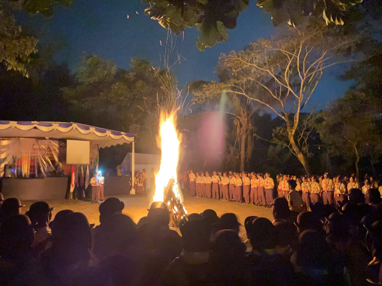 Kemeriahan Puncak MSC #20: Kobaran Api Unggun dan Pentas Seni Hangatkan Bumi Perkemahan Jaka Garong
