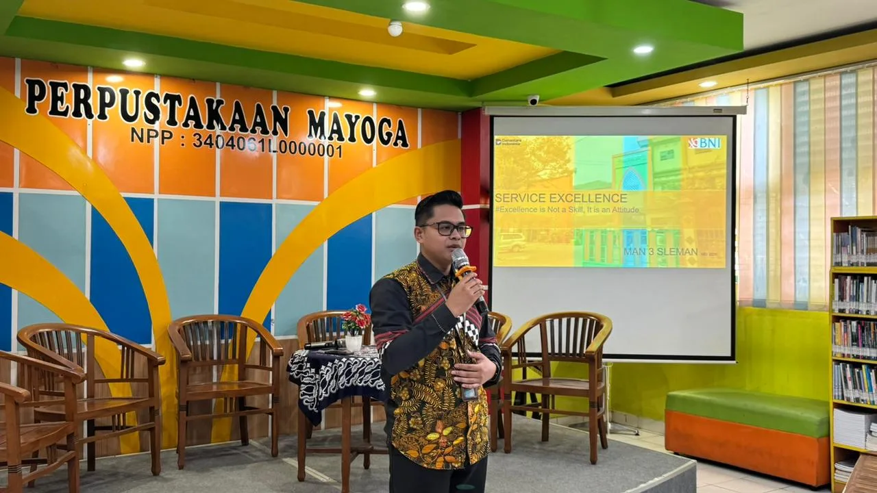 Tingkatkan Kualitas Pelayanan, Tendik MAN 3 Sleman Ikuti Workshop Excellent Service Bersama BNI