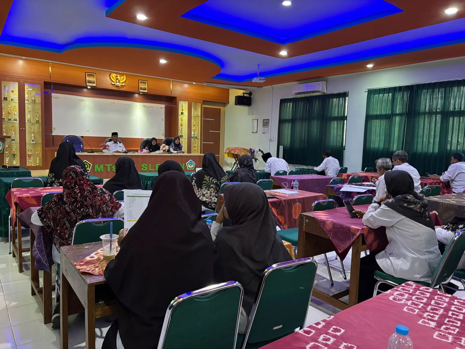 MTsN 8 Sleman Gelar Evaluasi dan Pembubaran Panitia HAB ke-48