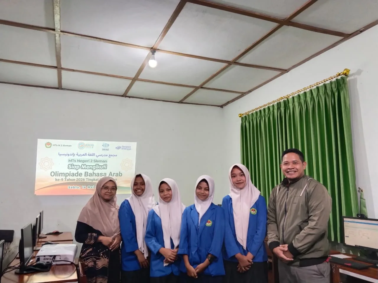 Keren Abis! Siswa MTsN 2 Sleman Tunjukkan Aksi Terbaik di Olimpiade Bahasa Arab Nasional