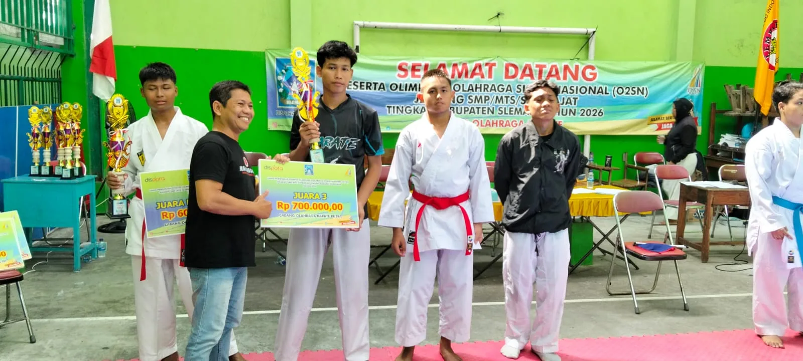 Safi’i Ukir Prestasi untuk MTsN 2 Sleman lewat O2SN Karate Kabupaten Sleman