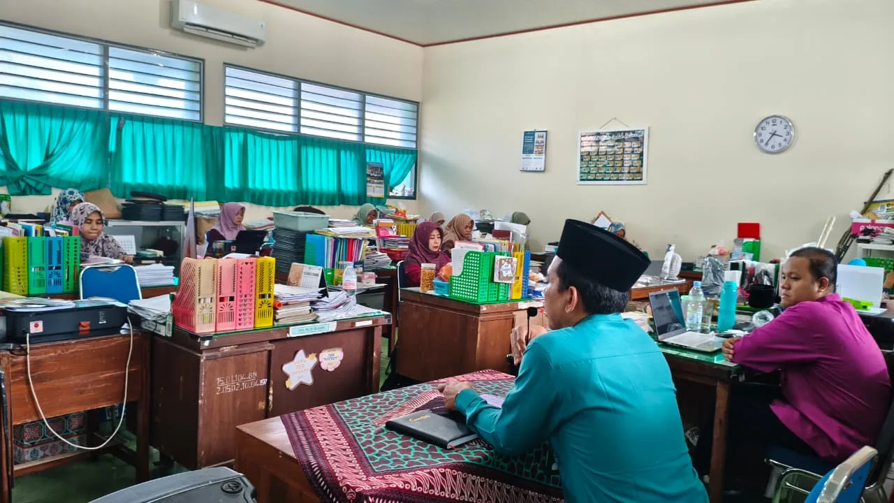 Satu Langkah Menuju WBK, MTsN 3 Sleman Gelar Rakor Intensif Sambut Kunjungan Lapangan