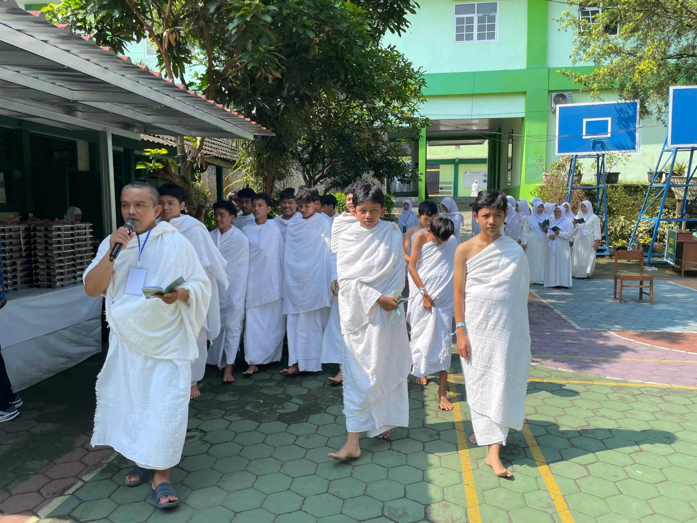 Manasik Haji Siswa Kelas VIII MTsN 4 Sleman Berlangsung Khidmat dan Edukatif