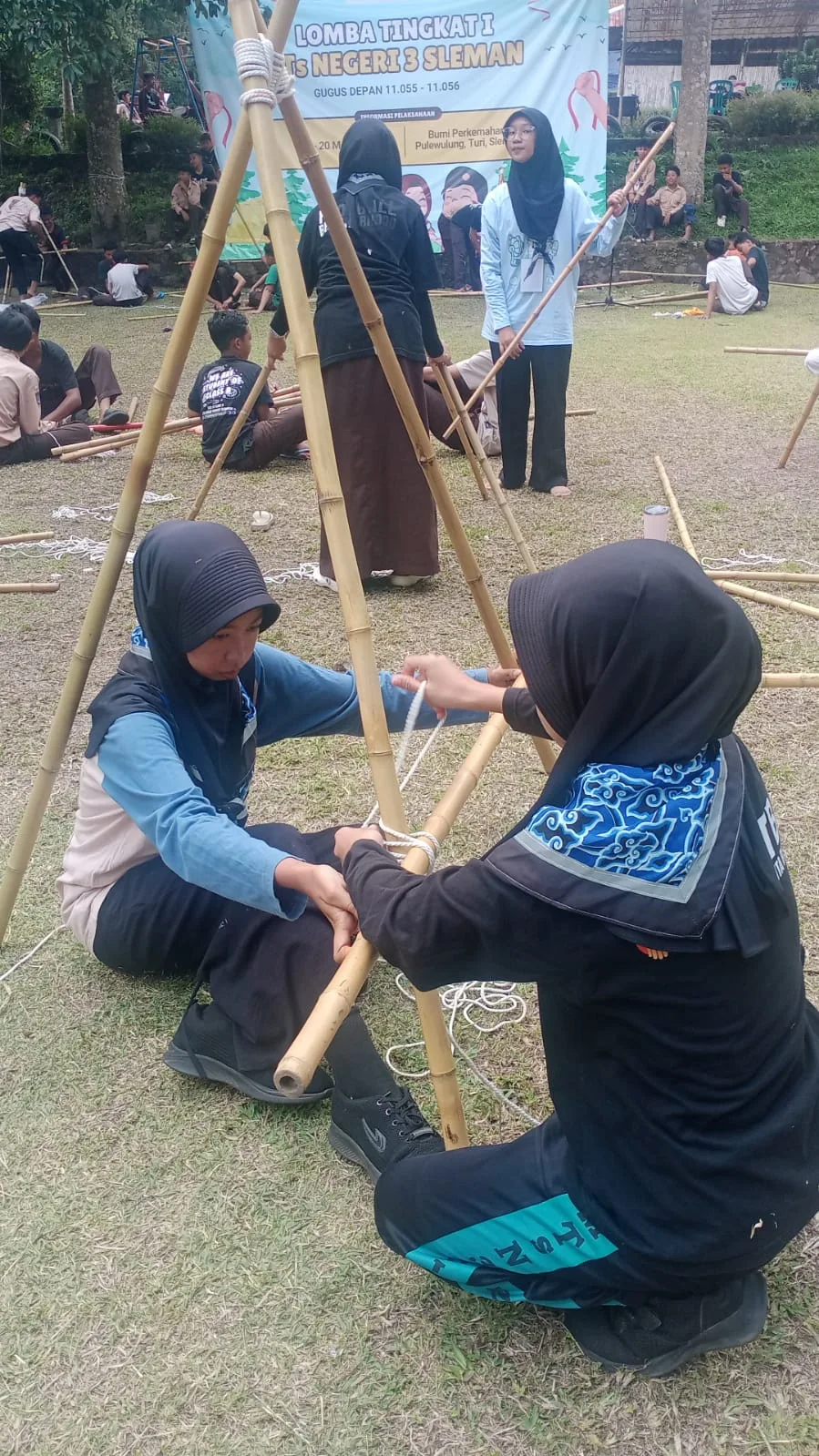 Lomba Pionering Semarakkan Kemah Gugus Depan 11.055-011.056 Pangkalan MTsN 3 Sleman