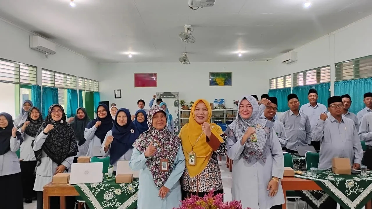 Perkuat Arah Pendidikan Madrasah, MTsN 9 Sleman Gelar Review Kurikulum Tahun Ajaran 2026/2027