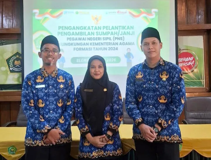 Resmi Sandang Status PNS, Tiga Guru MTsN 10 Sleman Siap Terapkan Prinsip Istiqomah Kementerian  Agama