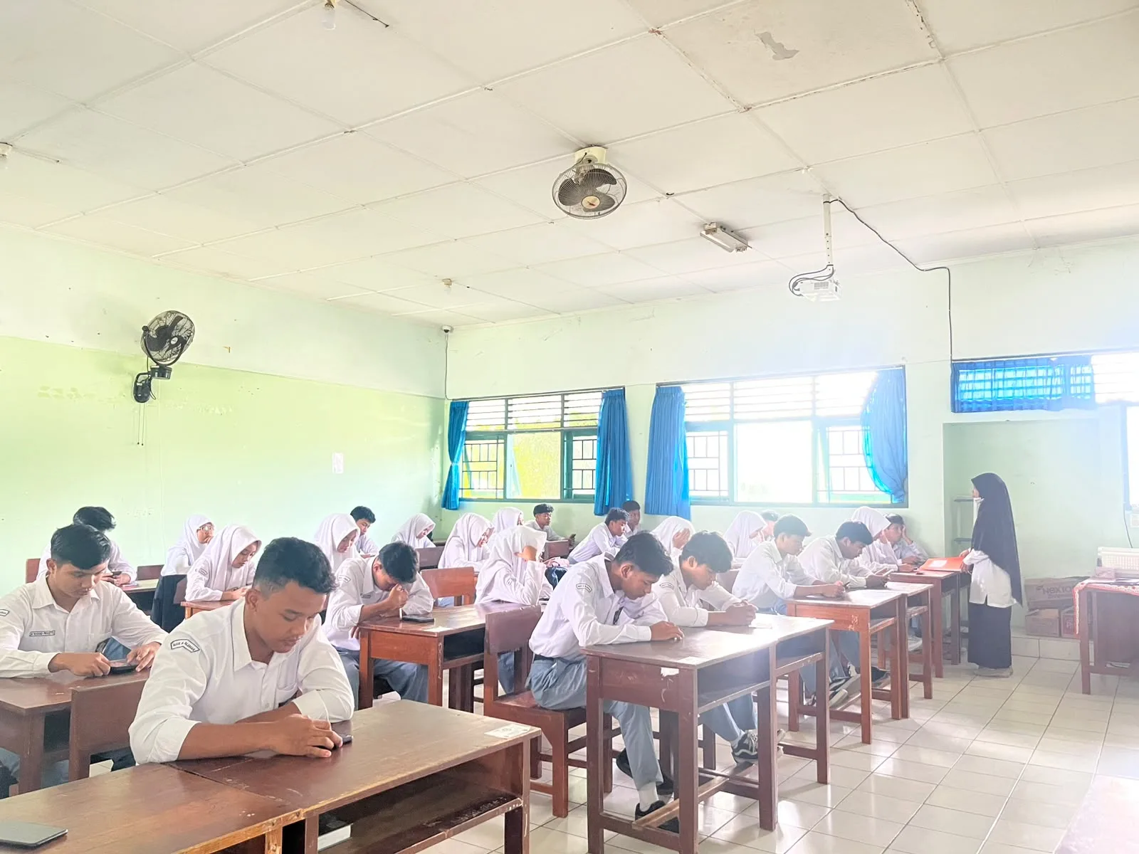 Hari Ketiga ASAT di MAN 5 Sleman: Berbasis Digital dan Diawali Penguatan Karakter Religius