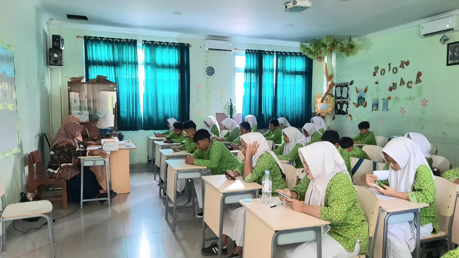 Mengawali Bulan Juni, MTsN 9 Sleman Selenggarakan Asesmen Sumatif Akhir Semester Genap