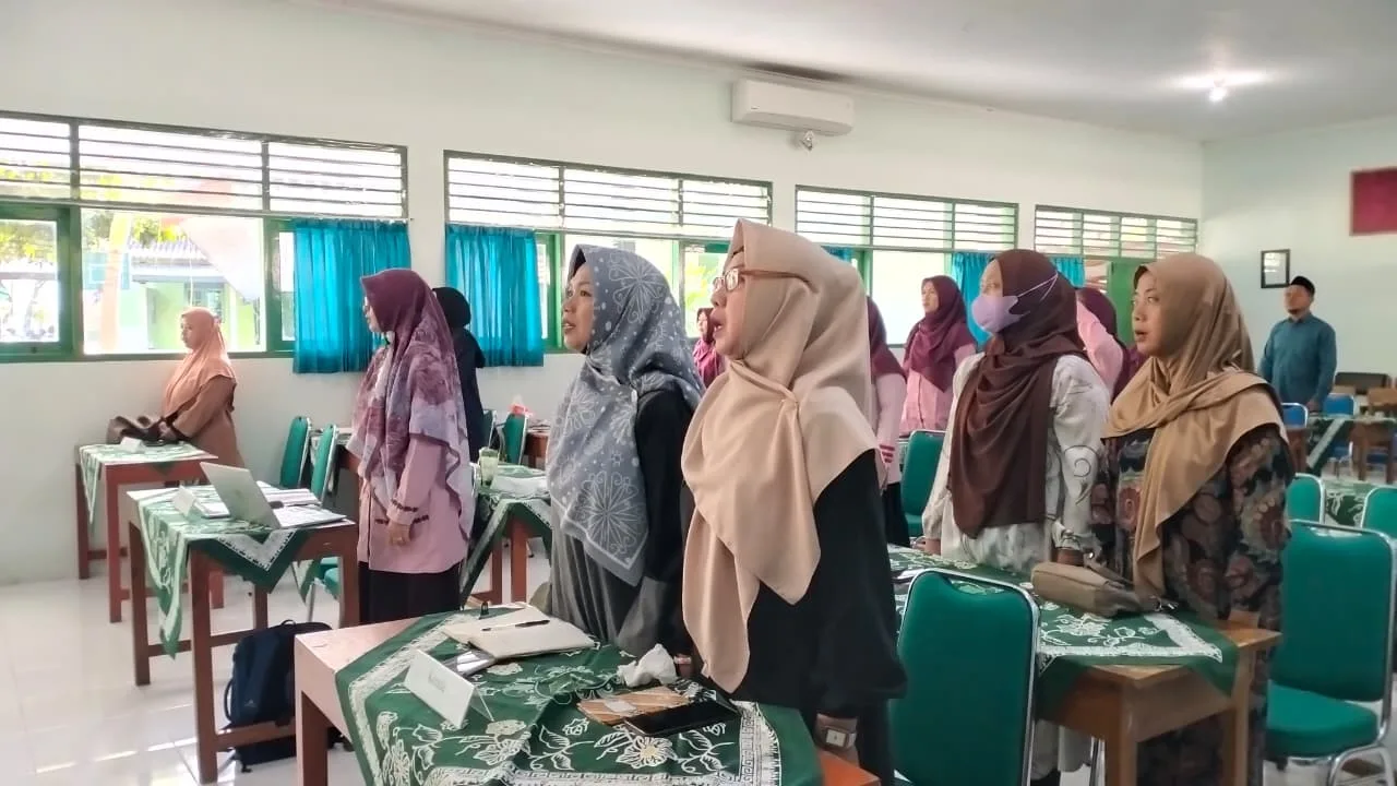 MTsN 9 Sleman Hadirkan Orang Tua dan Siswa dalam Uji Publik Kurikulum 2026/2027