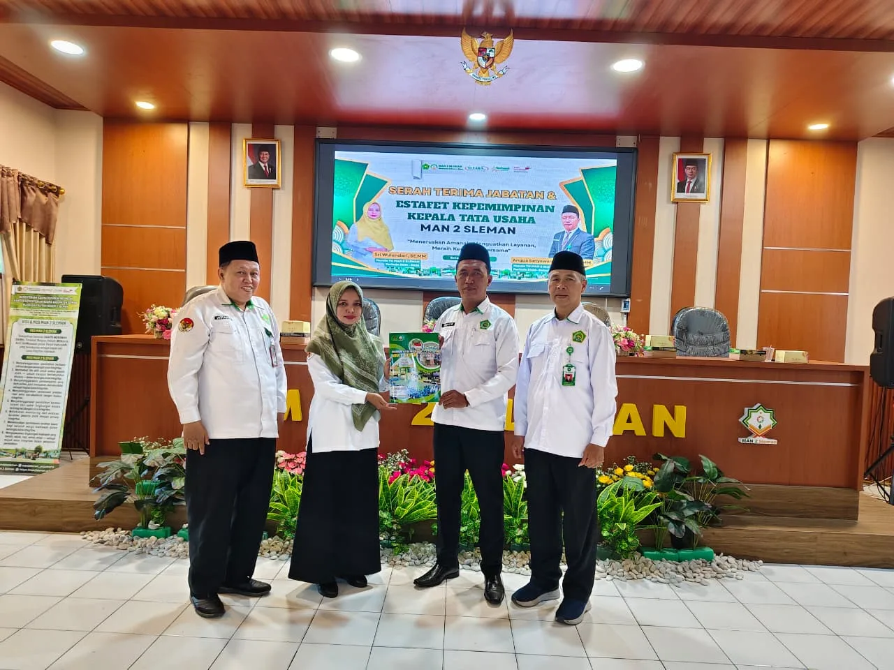 Serah Terima Jabatan KTU, MAN 2 Sleman Teguhkan Komitmen Pelayanan Prima