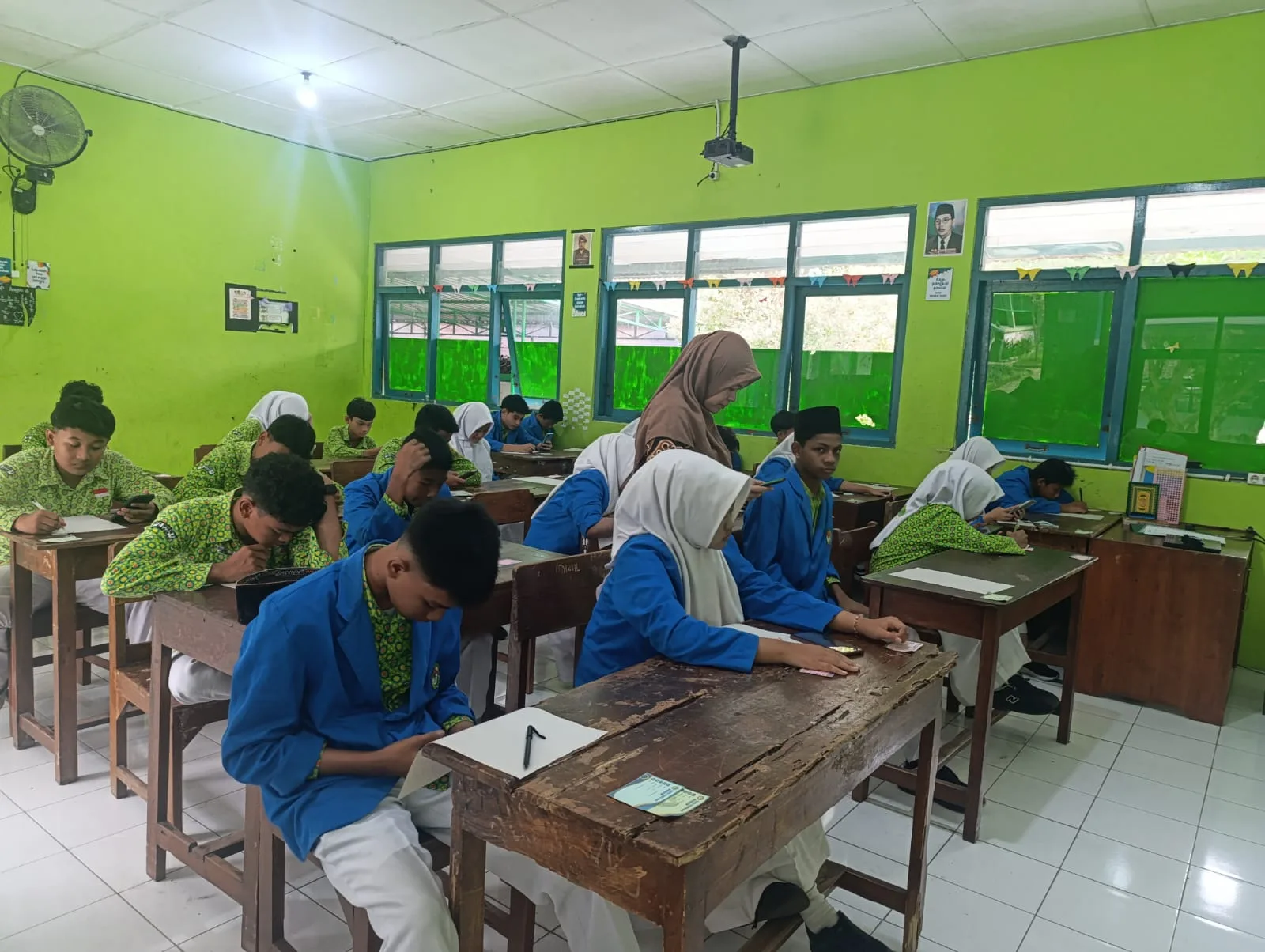 MTsN 2 Sleman Tuntaskan Asesmen Semester Akhir 2025/2026